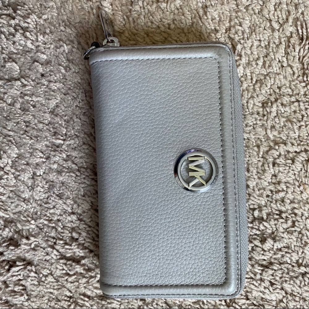 MK wallet